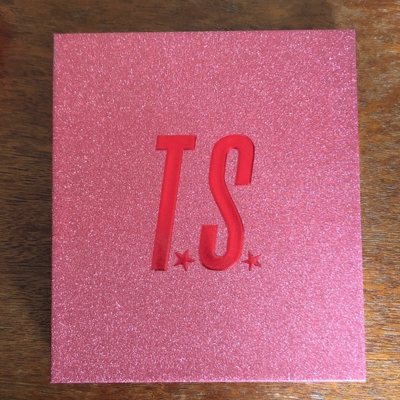 Taylor swift keychain - Picture 4 of 11